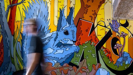 streetart an einer Haltepunktunterführung in Köln