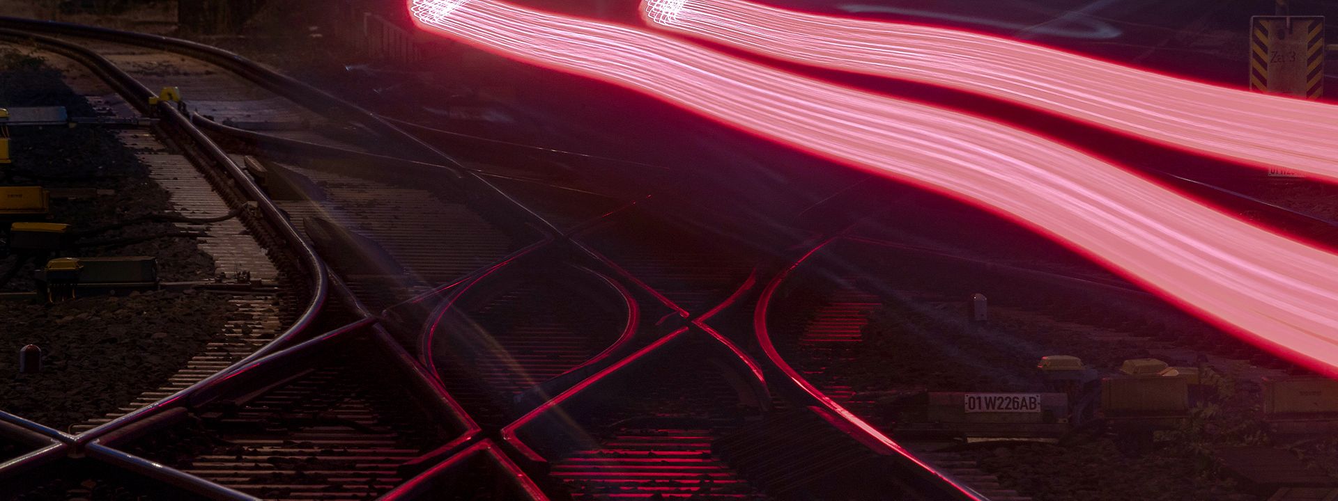 Quelle: DB AG / Max Lautenschläger Weiche mit Lichtstreifen