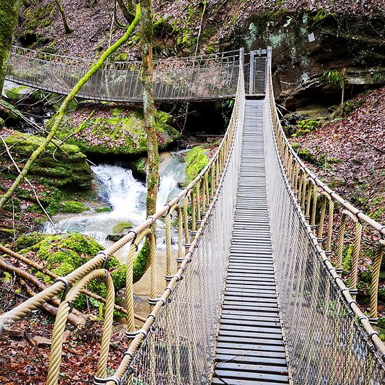 Hängebrücke auf dem Römerpfad