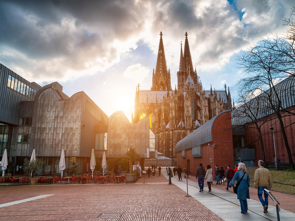 Blick auf die Domplatte in Köln